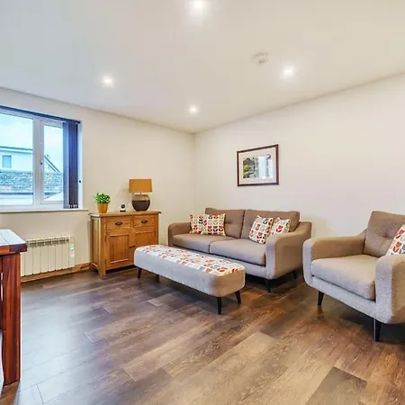 Modern Bowness-On-Windermere Flat - Free Parking Exterior foto