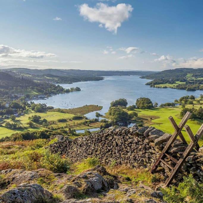 Modern Flat - Free Parking Apartment Bowness-on-Windermere